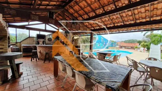 Casa com 7 Quartos à venda, 561m² no Piratininga, Niterói
