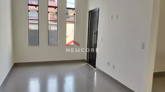 Casa com 2 Quartos à venda, 70m² no Jardim Itanguá, Sorocaba