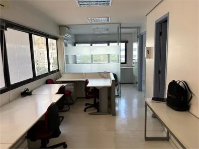 Sala Comercial com 4 Quartos à venda, 120m² no Liberdade, São Paulo