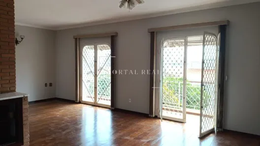 Casa com 3 Quartos para alugar, 200m² no Jardim Primavera, Campinas