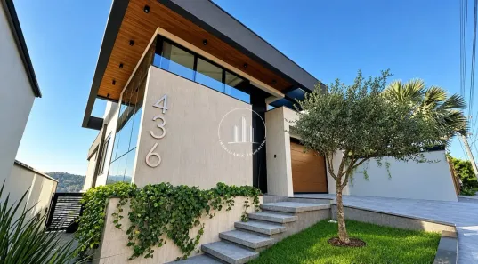 Casa com 3 Quartos à venda, 482m² no Pedra Branca, Palhoça