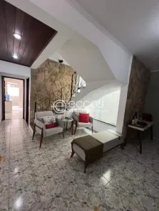 Casa com 3 Quartos à venda, 202m² no Jardim Simus, Sorocaba