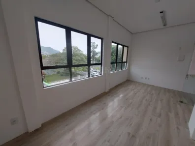 Sala Comercial à venda, 24m² no Trindade, Florianópolis
