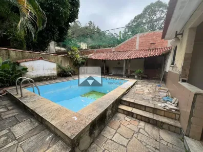 Casa de Condomínio com 3 Quartos à venda, 210m² no Santa Rosa, Niterói