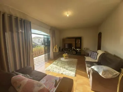 Casa com 5 Quartos à venda, 256m² no Jardim Alberto Gomes, Itu