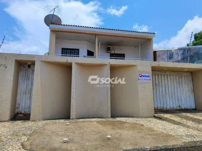 Casa com 5 Quartos à venda, 720m² no Centro, Porto Velho