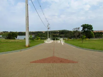 Lote/Terreno à venda, 675m² no Primeiro de Maio, Primeiro de Maio