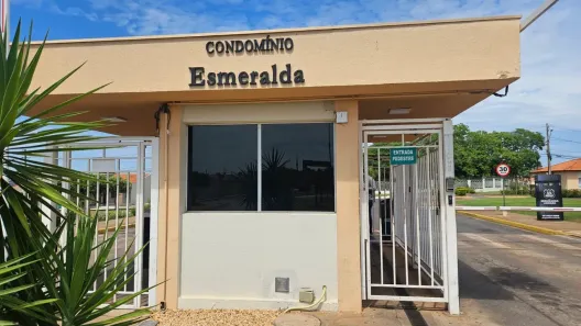 Casa de Condomínio com 3 Quartos à venda, 70m² no Petrópolis, Várzea Grande