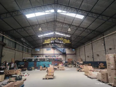 Galpão/Depósito/Armazém para alugar, 1700m² no Chácaras Reunidas, São José dos Campos