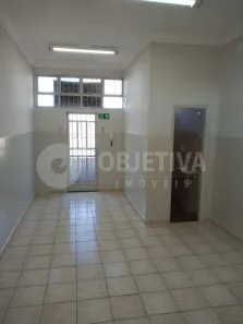 Sala Comercial à venda, 25m² no Nossa Senhora Aparecida, Uberlândia