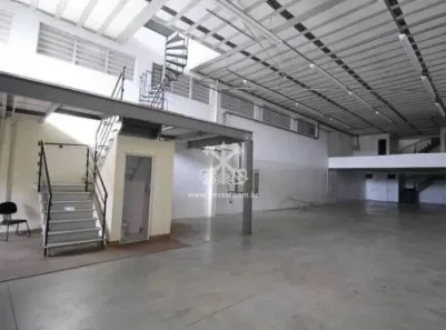 Prédio Comercial à venda, 650m² no Vila Santa Virginia, São Paulo