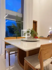 Casa de Condomínio com 3 Quartos à venda, 200m² no Parque Rodoviário, Campos dos Goytacazes