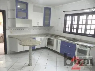 Sobrado com 4 Quartos para alugar, 200m² no Adalgisa, Osasco