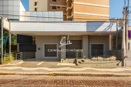 com 3 Quartos para alugar, 189m² no Cambuí, Campinas