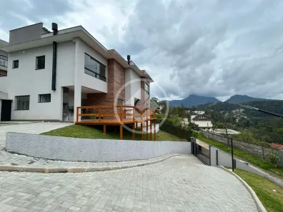 Casa de Condomínio com 3 Quartos à venda, 116m² no Golfe, Teresópolis