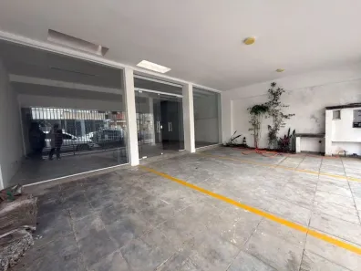 Imóvel Comercial para alugar, 200m² no Vila Santo Estevão, São Paulo