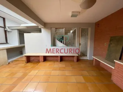 Casa com 4 Quartos para alugar, 275m² no Jardim Estoril, Bauru