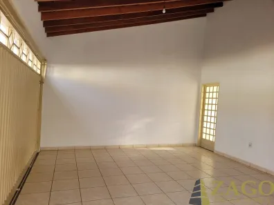 Casa com 3 Quartos à venda, 200m² no Prolongamento Jardim Ângela Rosa, Franca