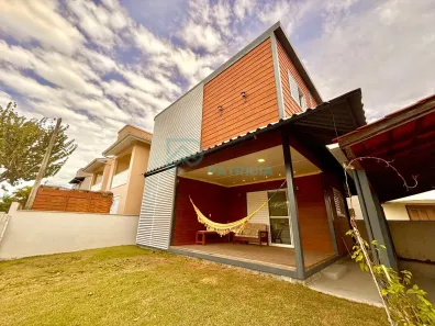 Sobrado com 3 Quartos para alugar, 80m² no Centro, Garopaba