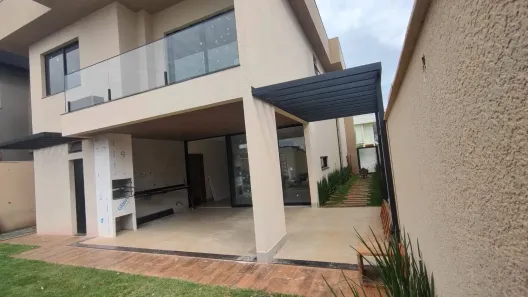 Casa de Condomínio com 4 Quartos à venda, 251m² no Residencial Villagio Toscana, Goiânia