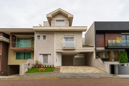 Casa de Condomínio com 3 Quartos para alugar, 244m² no Santa Quitéria, Curitiba