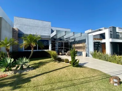 Casa de Condomínio com 4 Quartos à venda, 140m² no , Xangri-Lá