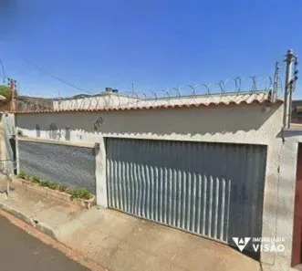 Casa com 3 Quartos à venda, 158m² no Conjunto Alfredo Freire, Uberaba