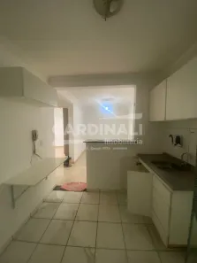 Apartamento com 2 Quartos para alugar, 49m² no Distrito Industrial Miguel Abdelnur, São Carlos