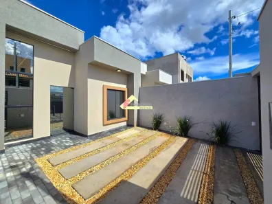 Casa com 3 Quartos à venda, 100m² no Dulphe Pinto de Aguiar, Divinópolis