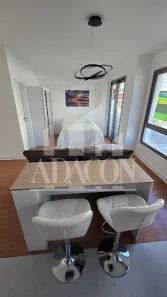 Apartamento com 1 Quarto para alugar, 40m² no Tristeza, Porto Alegre