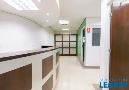 Ponto Comercial à venda, 145m² no Santa Cecília, São Paulo