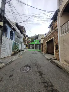Casa de Condomínio com 3 Quartos à venda, 165m² no Vila Valqueire, Rio de Janeiro