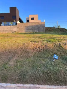 Lote/Terreno à venda, 300m² no Jardins Barcelona, Senador Canedo