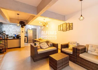 Casa com 3 Quartos à venda, 158m² no Funcionários, Contagem