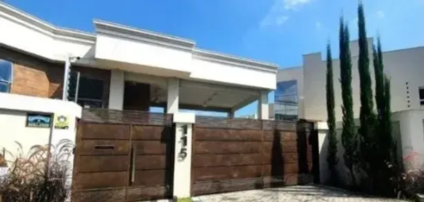 Casa de Condomínio com 3 Quartos à venda, 326m² no Bacacheri, Curitiba