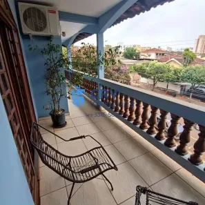 Casa com 3 Quartos à venda, 580m² no Vila Brasil, Londrina