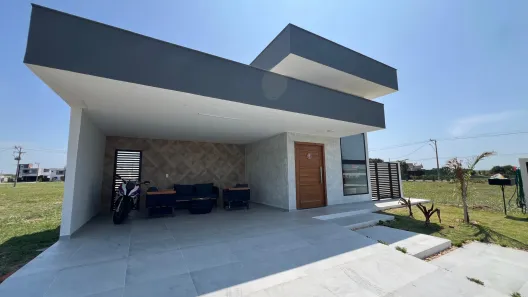 Casa de Condomínio com 3 Quartos à venda, 220m² no Peró, Cabo Frio
