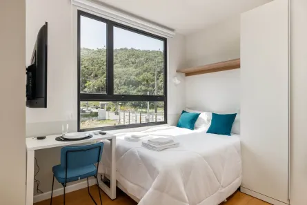 Apartamento com 1 Quarto para alugar, 23m² no Cachoeira do Bom Jesus, Florianópolis