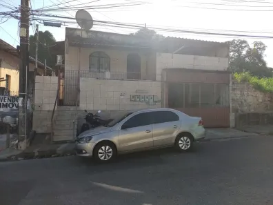 Casa com 3 Quartos à venda, 350m² no Petrópolis, Manaus