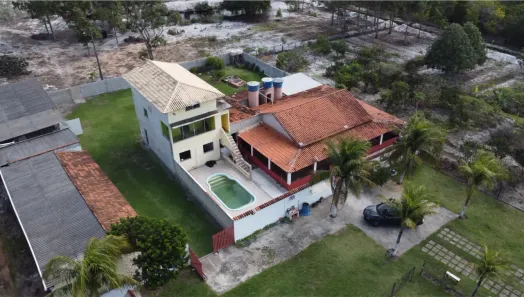 Fazenda/Sítio com 9 Quartos à venda, 38000m² no , Quissamã