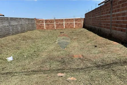 Lote/Terreno à venda, 200m² no Residencial Parque das Flores, Lins