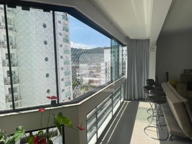 Apartamento com 3 Quartos à venda, 110m² no Centro, Florianópolis