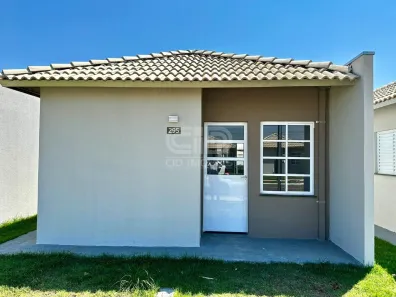 Casa de Condomínio com 2 Quartos para alugar, 44m² no São Sebastião, Cuiabá