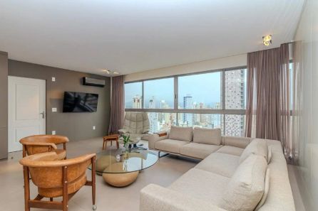 Apartamento com 3 Quartos à venda, 160m² no Centro, Balneário Camboriú