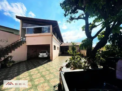 Casa com 3 Quartos à venda, 150m² no Jardim Baronesa, Campinas