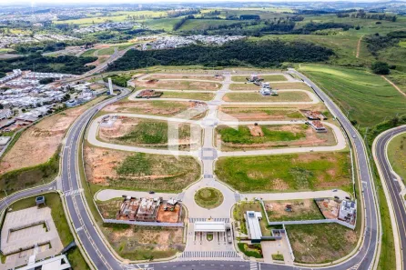 Lote/Terreno à venda, 647m² no Sousas, Campinas