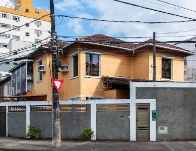com 3 Quartos para alugar, 180m² no Embaré, Santos