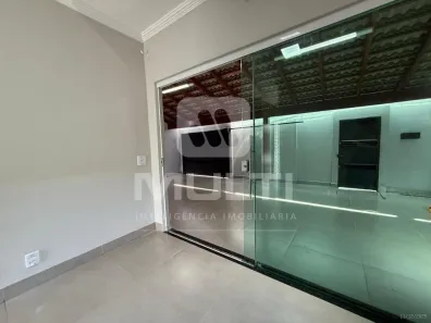Casa com 2 Quartos à venda, 130m² no Jardim Europa, Uberlândia