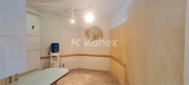 Sala Comercial à venda, 25m² no Bosque da Saúde, São Paulo