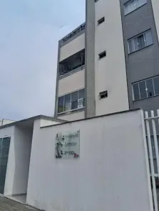 Apartamento com 2 Quartos para alugar, 55m² no Comasa, Joinville